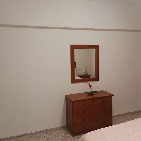 Ferienwohnung Fuer 4 Personen Ca 68 Qm In Puerto De La Cruz, Teneriffa Nordkueste Von Teneriffa